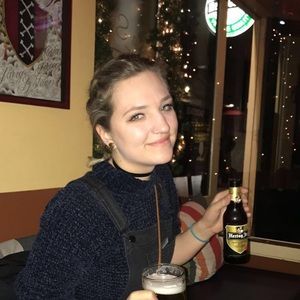 Meet your Posher, Monica